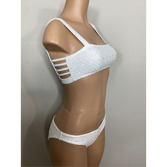 New. Pilyq white bikini set. Medium. Retails $149 - Picture 7 of 14